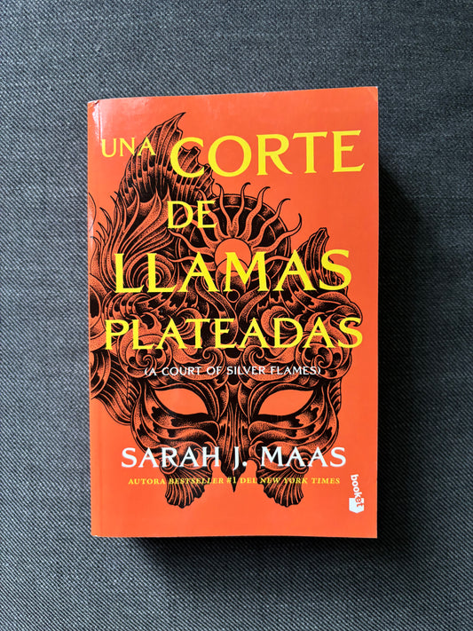 Una Corte de Llamas Plateadas, Sarah J. Maas